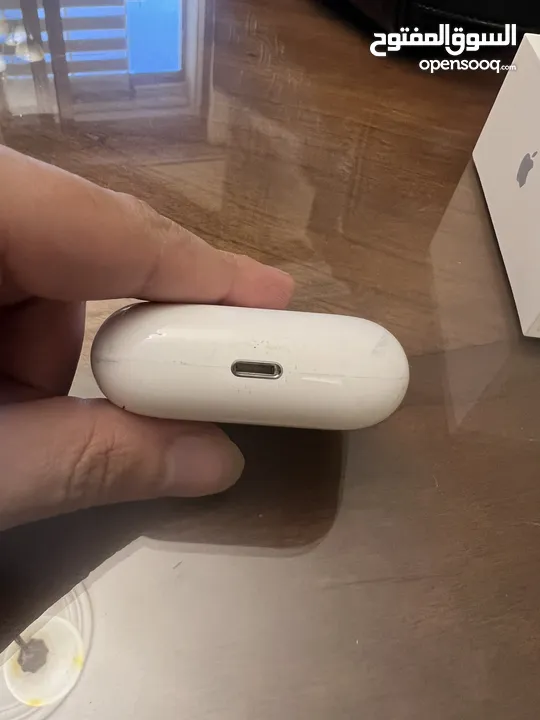 Airpods pro (wireless charging case) barely used