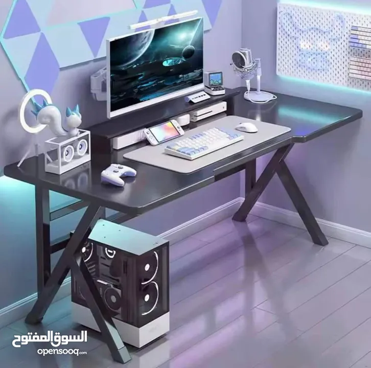 اجعل دراستك أكثر متعة وتنظيماً مع طاولة الدراسة العصرية والعملية، فتصميمها يجمع بين االأناقة