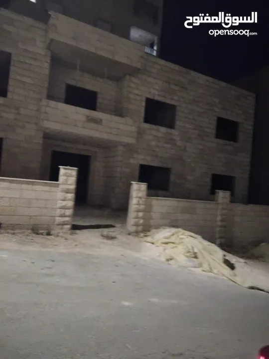منزل مستقل طابقين عظم للبيع بسعر مغري