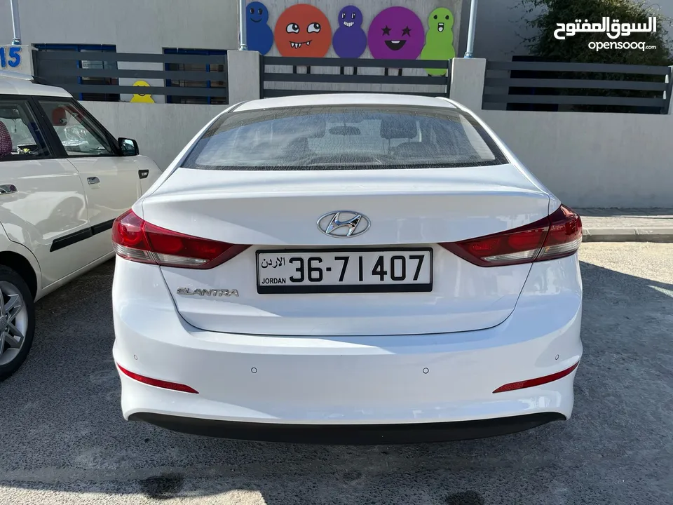 Hyundai Elentra 2018 - TEXT MESSAGE BEFORE CALL PLEASE