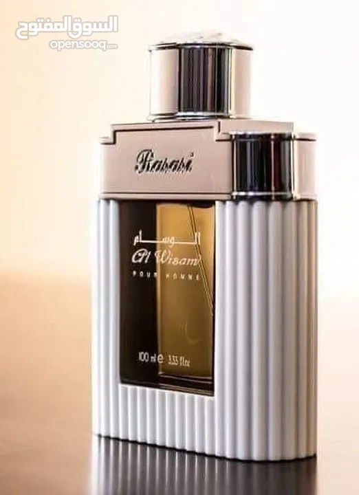 عطر  الوسام الأصلي  الرصاصي  عطر رجالي فاخر من الرصاصي للعطور   العطر مزيج من الأخشاب العطرية مع