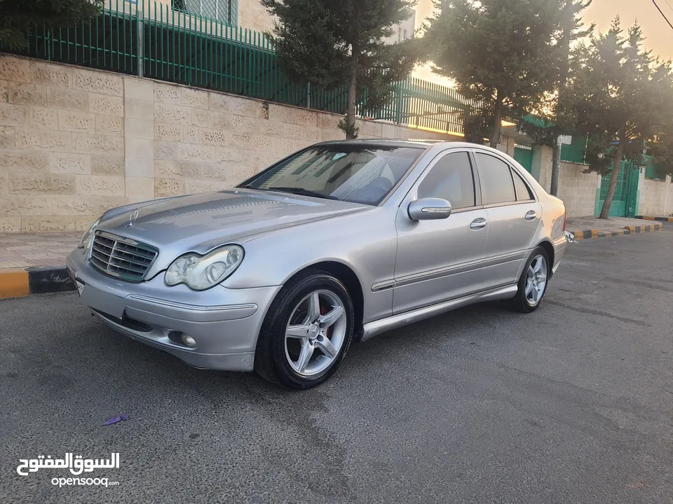 Mercedes Benz C200 2001  مرسيدس بنز c200 موديل c2001 مفتاح شفط بحالة ممتازة