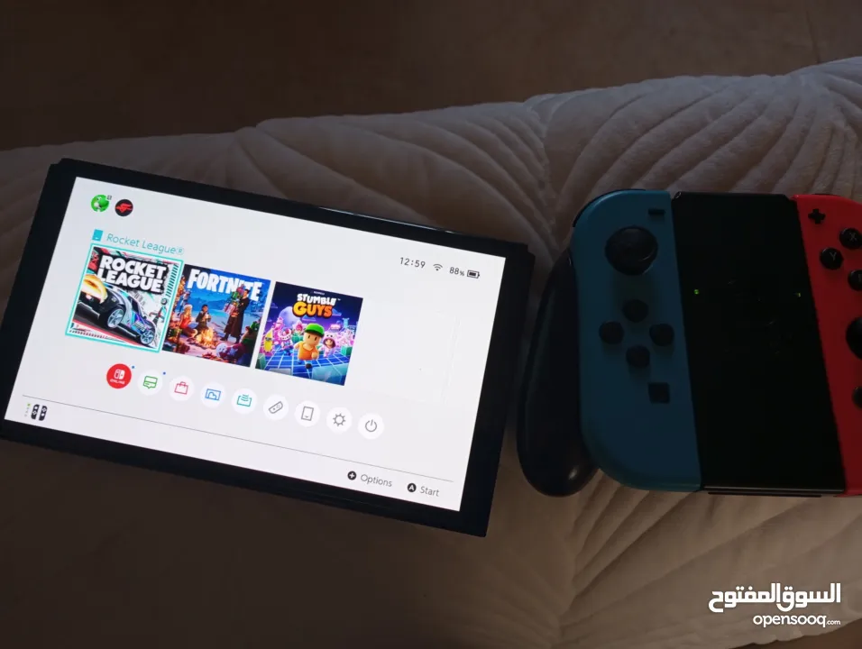 نينتندو سويتش OLED مستعمل 3 شهور جديدة مع ضمان مع الملحقات ( اكسسوارات) فقط ب 850 شيكل