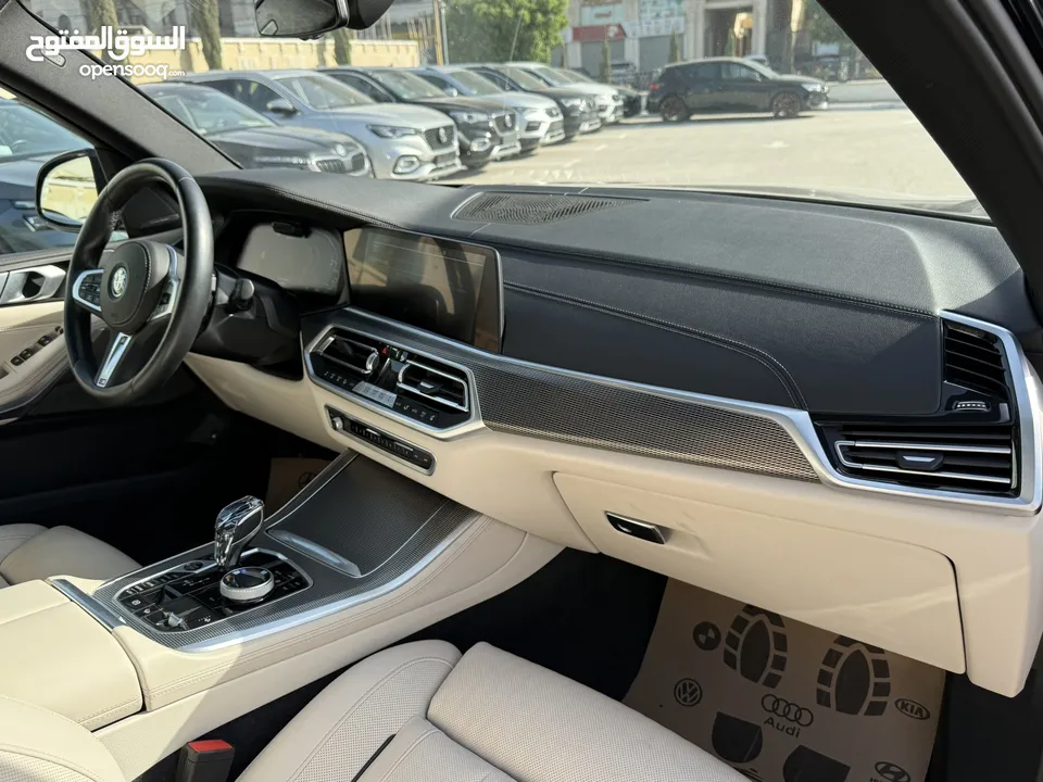 BMW X5 ترخيص 2022 ترخيص  محرك 3000 هايبرد plug in/يقطع على الشحنه 80 كيلو متر