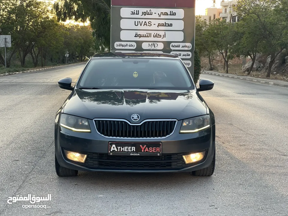 سكودا اوكتافيا 2015/14 فل فل عدا فتحه مطور 2000