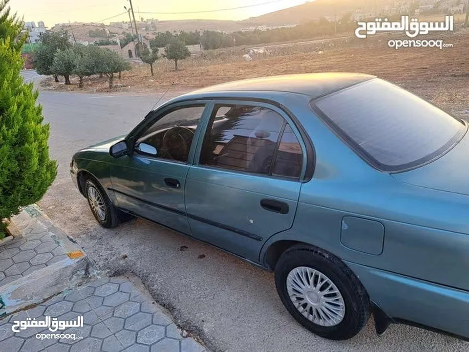 تيوتا كرولا