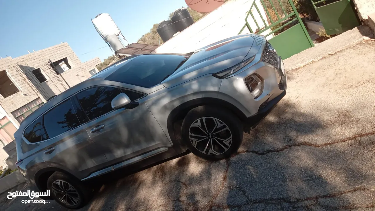 Hyundai Santafe رخصه 2020