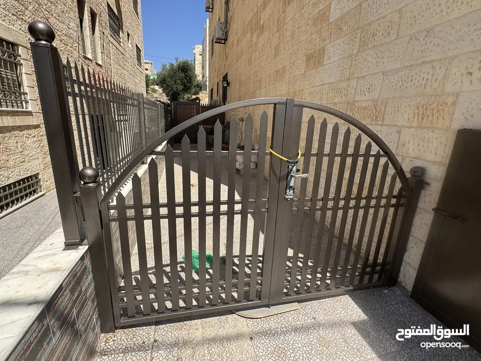 شقة مميزة للبيع/الياسمين