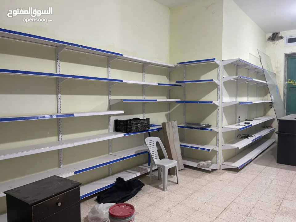رفوف محلات للبيع