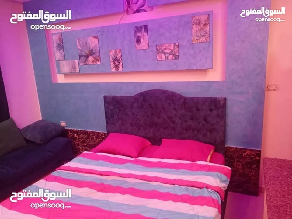 شقة مفروشه  سوبر ديلوكس للايجار اليومي والاسبوعي في اربد شارع الجامعه