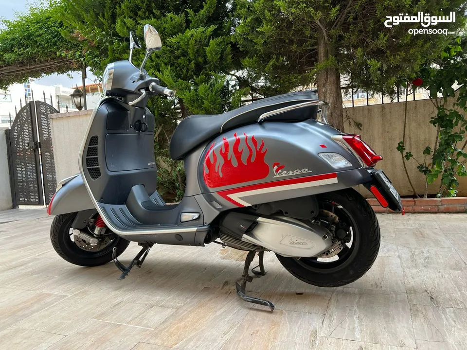 بحالة الوكالة VESPA GTS 300