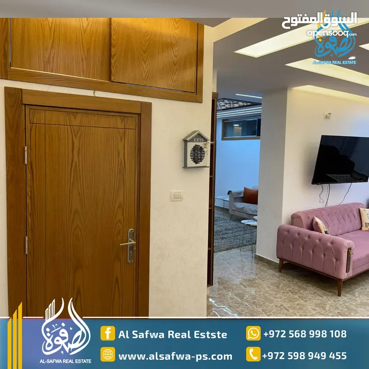 روف مميز سوبر ديلوكس بمساحه واسعه ومريح جدا و مميز جدا للسكن