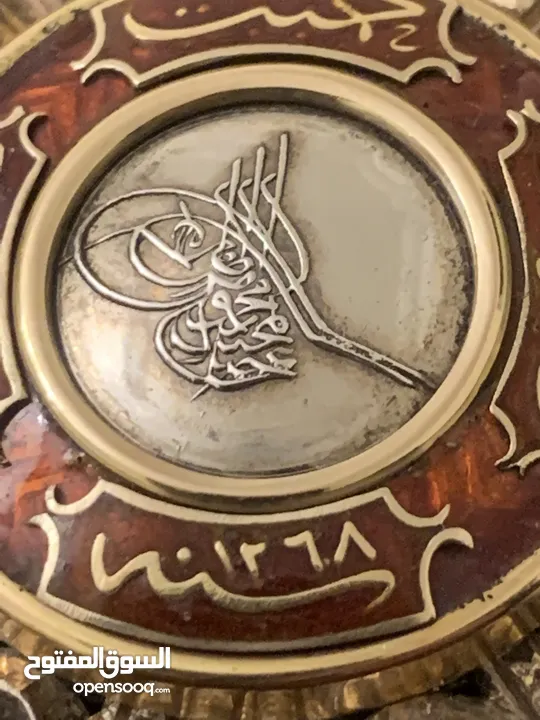 تحف من العصر الذهبي اكثر من 200 عام من التاريخ