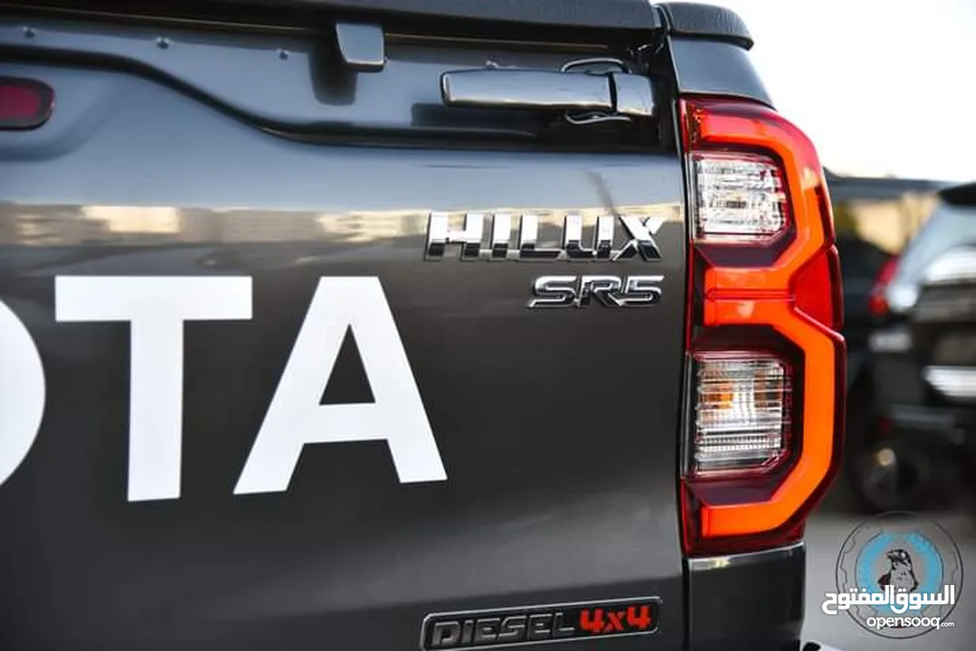 Toyota Hilux 2023 وارد وكفالة المركزية 3 سنوات