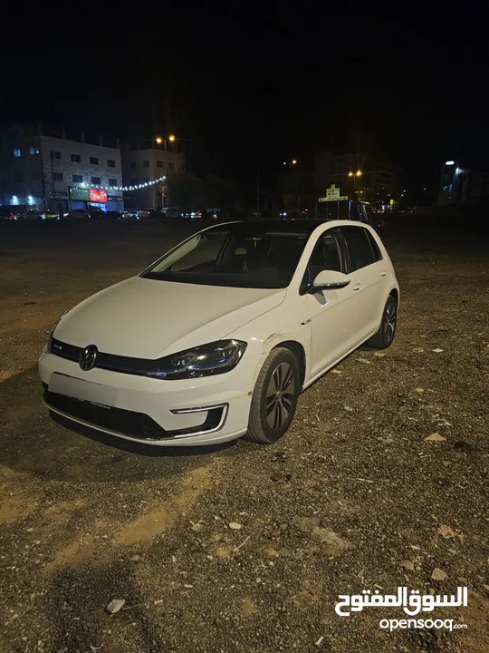 e-golf 2019 اي جولف لون الأبيض مستعمل للبيع