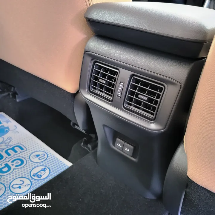 2024 TOYOTA RAV4 XLE PREMIUM- صنع ياباني