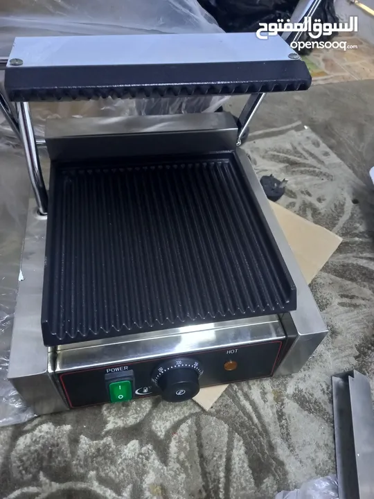 Sandwich heating machine