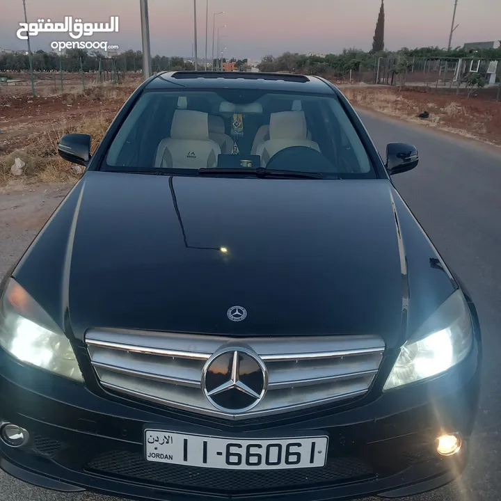 مرسيدس بنز C180 AMGاصلي  فحص كامل  موديل 2008 فتحه فل كامل