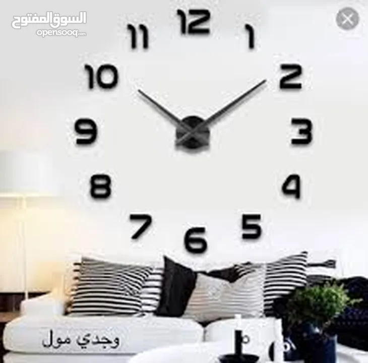 ساعه  حائط  ضخمه ديكور  ساعة  لون ذهبي و اسود و فضي مرآه و بني  حجمين