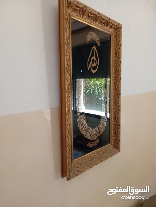 مجموعه خرده للبيع  وثريات  نحاس  و2تخت خشب للجادين
