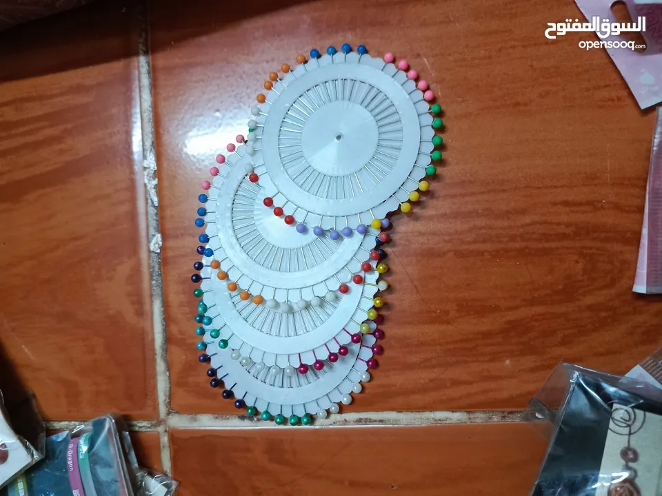 نثريات للبيع