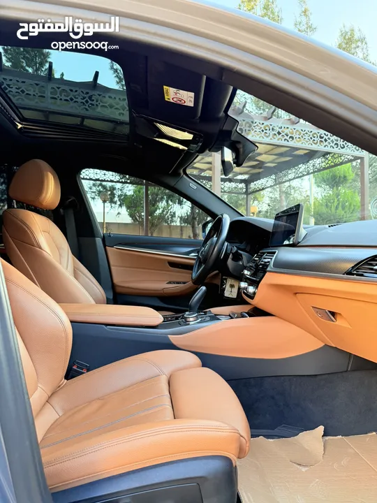 BMW 2023 530i وارد الشركه