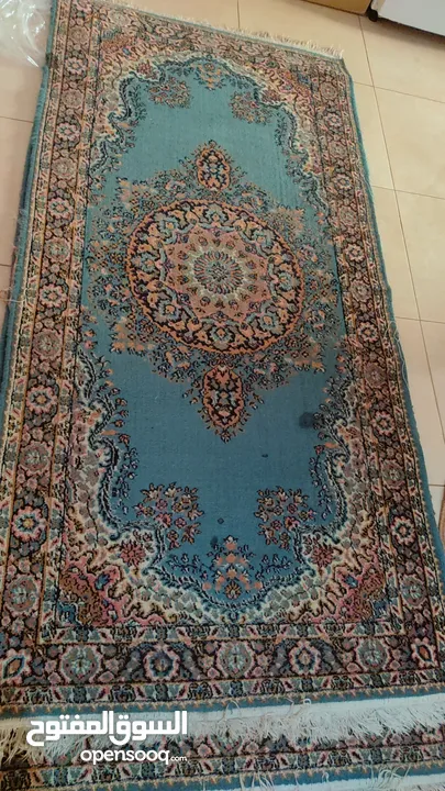 ممرين سجاد ايراني حرير وصوف للبيع مع بعض 195 في 95 حجم الوحدة