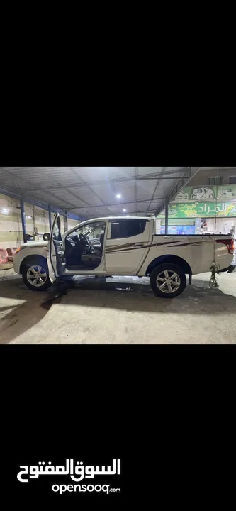 ميتسوبيشي L200 فحص كامل باقل سعر بالسوق سياره وكالة فحص كامل وليست بحاجه صيانه والسياره حبه نظيفه...
