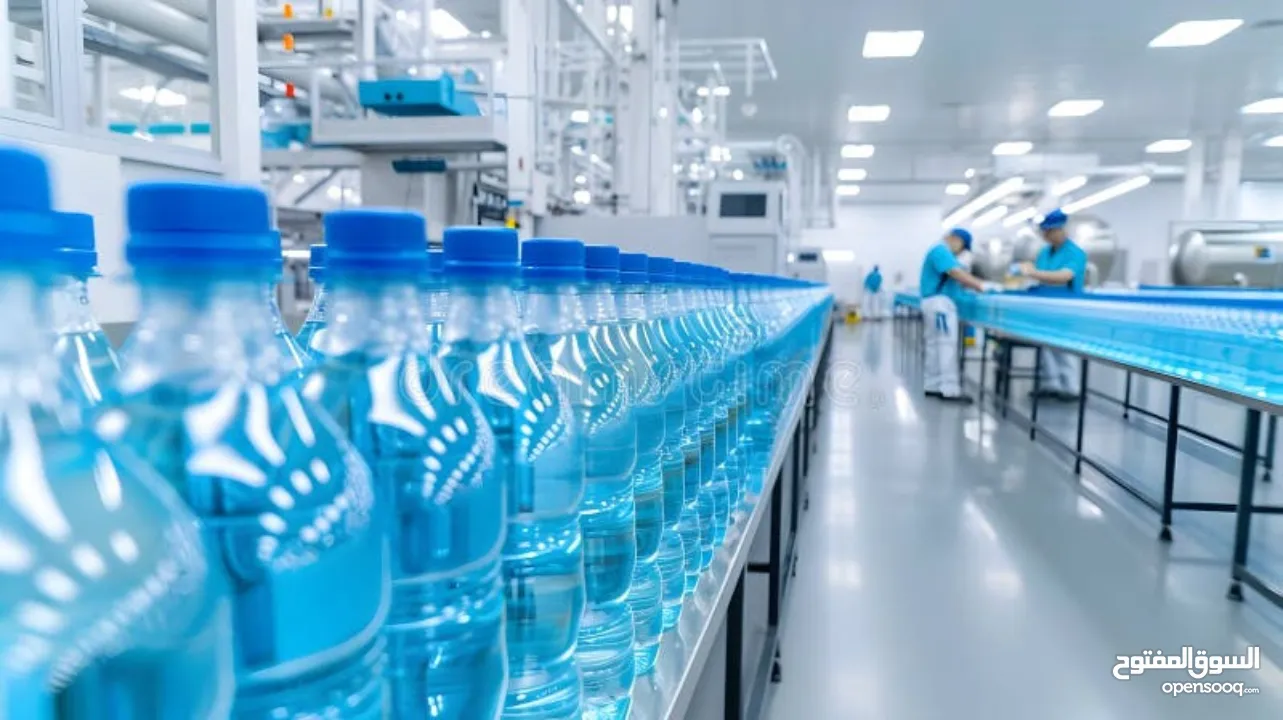 خطوط إنتاج متكاملة ذكية – لمياه الشرب والعصائر والألبان (العبوات 250 مل، 330 مل، 500 مل، 1.5 لتر)