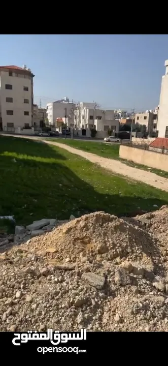 قطعة ارض مميزة في البنيات للبيع