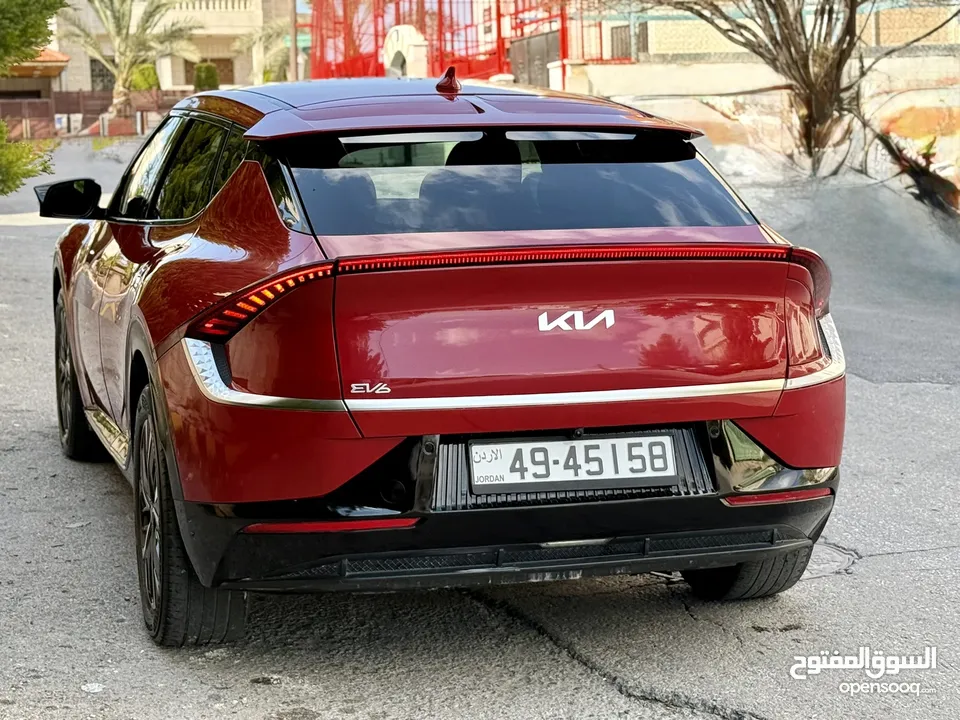 كيا EV 6 2022 فل وجمرك جديد ماشيه 30 الف بسعر مغري كاش واقساط بدفعه 3000 دينار