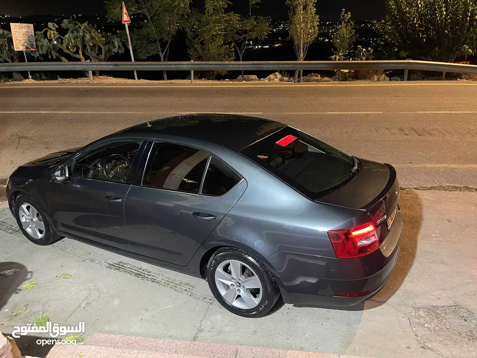 سكودا اوكتافيا 2019