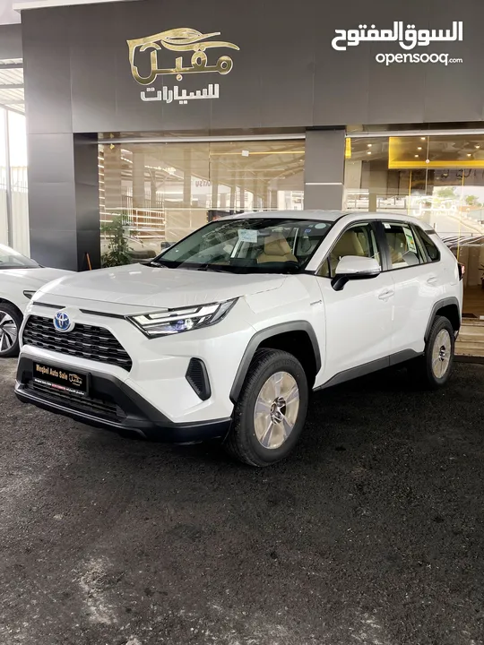 TOYOTA RAV4 Hybrid 4*4 LE 2024