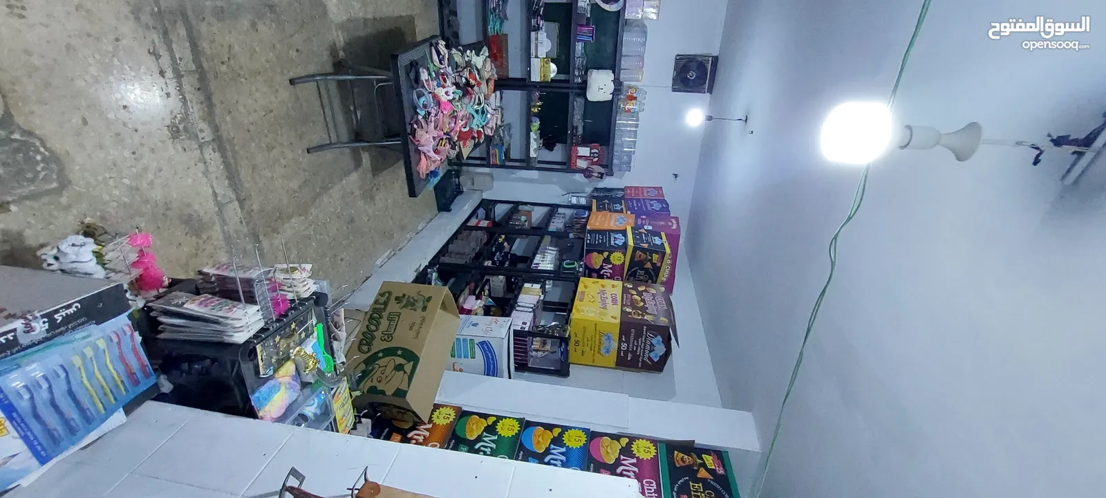 سوبر ماركت للبيع شمال فندق الجود