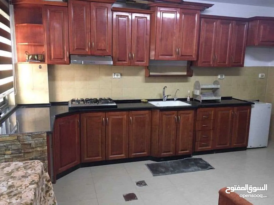 شقة مفروشة غرفتين وصالة وبرندا ومنافه