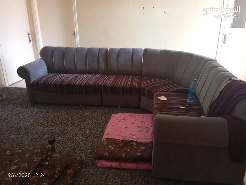غرفة جلوس كورنر بحاله جيدة
