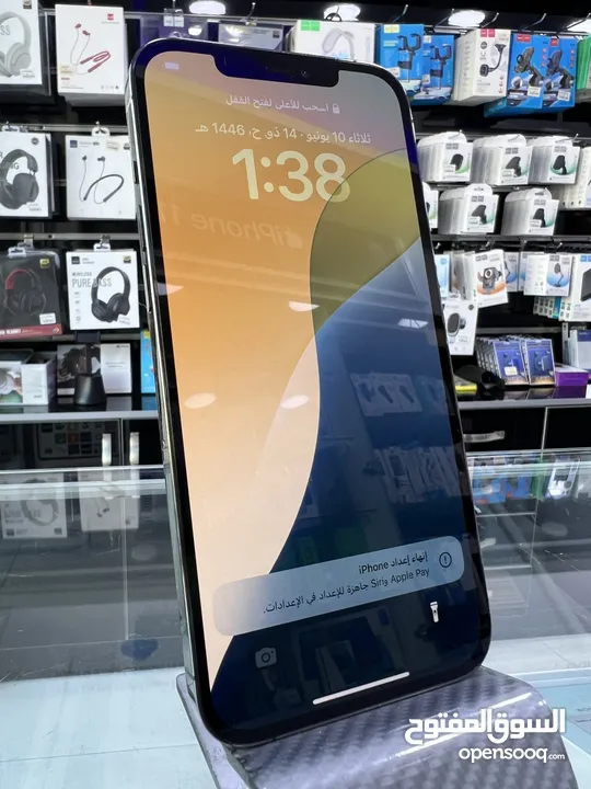 Used iPhone 12 Pro Max (128) GB  ايفون 12 برو ماكس مستعمل بحالة ممتازة  غير مفتوح او مصلح نهائيا ///
