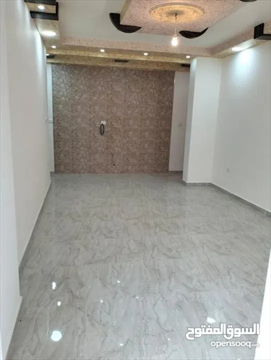 شقة مميزة للبيع في الجبيهة - طابق شبه أرضي