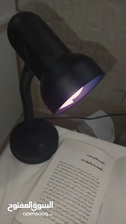 ضوء/إنارة مكتب