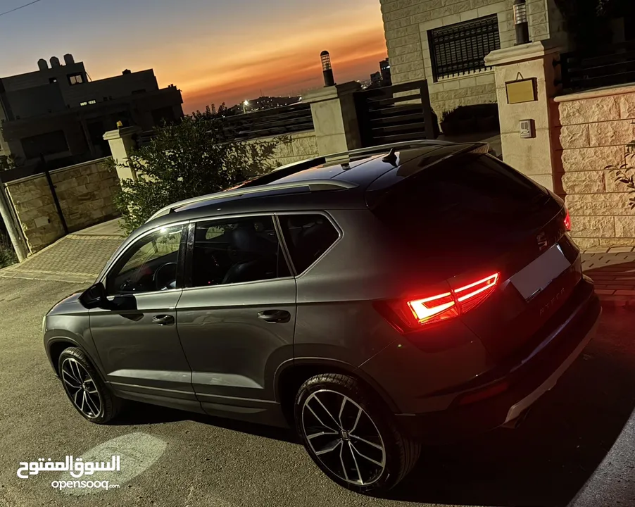 سيات اتيكا اكسيلانس - جير اوتوماتيك ماتور 1500 تيربو بنزين - موديل 2019 - كامل الاضافات