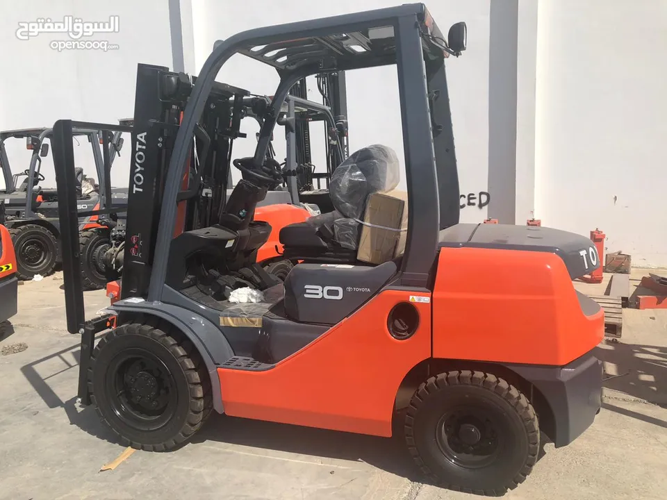 فورك لفت للايجار شهري سنوي  NEW Forklift for rent monthly & eyers