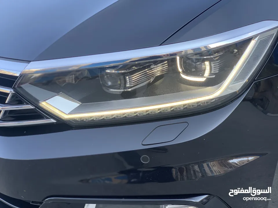 Passat B8 R LINE  شركة
