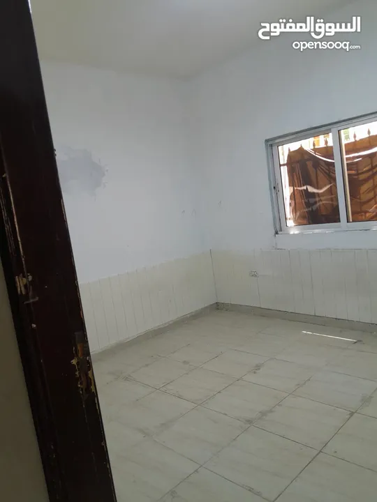 شقة للبيع في ضاحية الحاج حسن