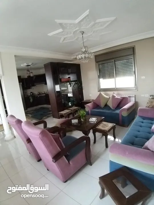 شقة مفروشة للبيع في رام الله