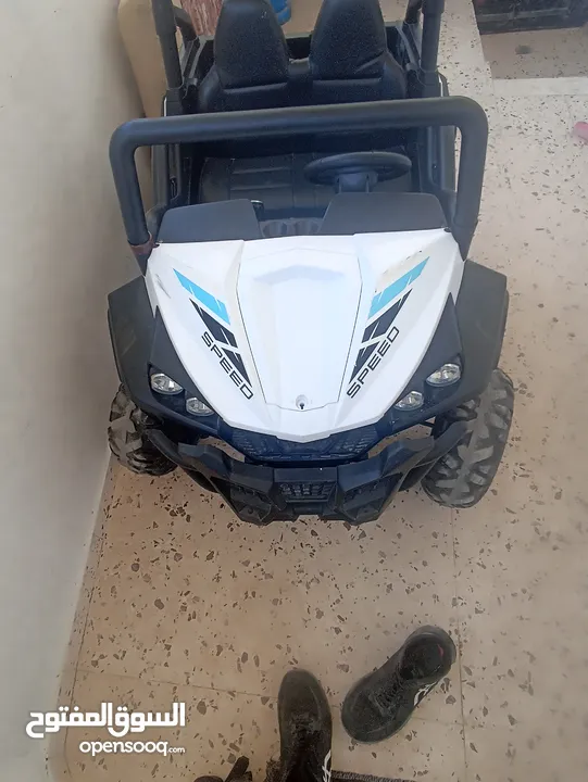 سيارة دفع رباعي جبليه