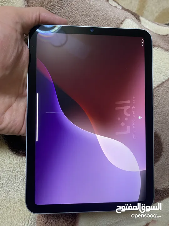 ايباد مني 7   استعمال خفيف جدا مشحون 25 مرة فقط الايباد وكاله مافي اي خدش