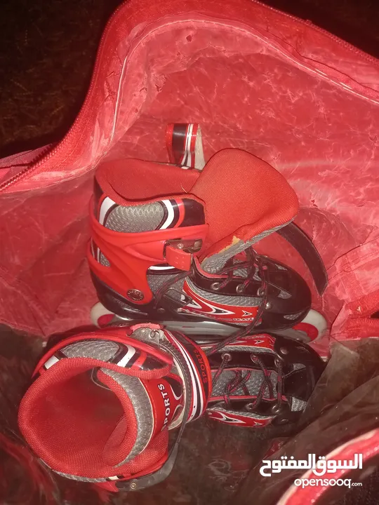 ski boots شبه جديد 