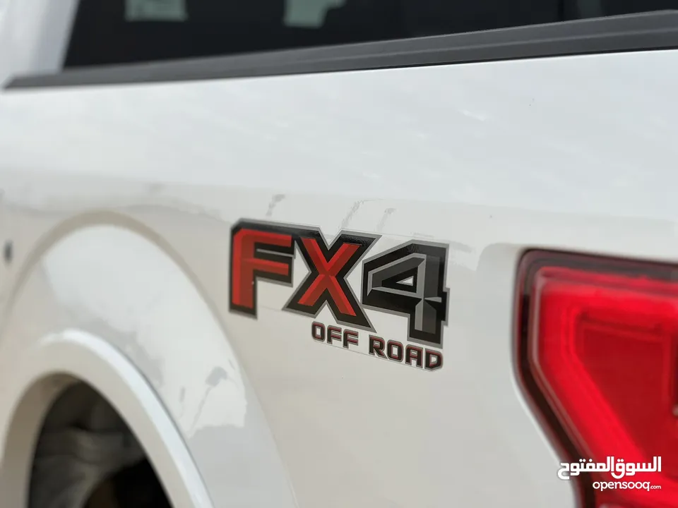 فورد F150 سبورت 2018 نظيف جدا