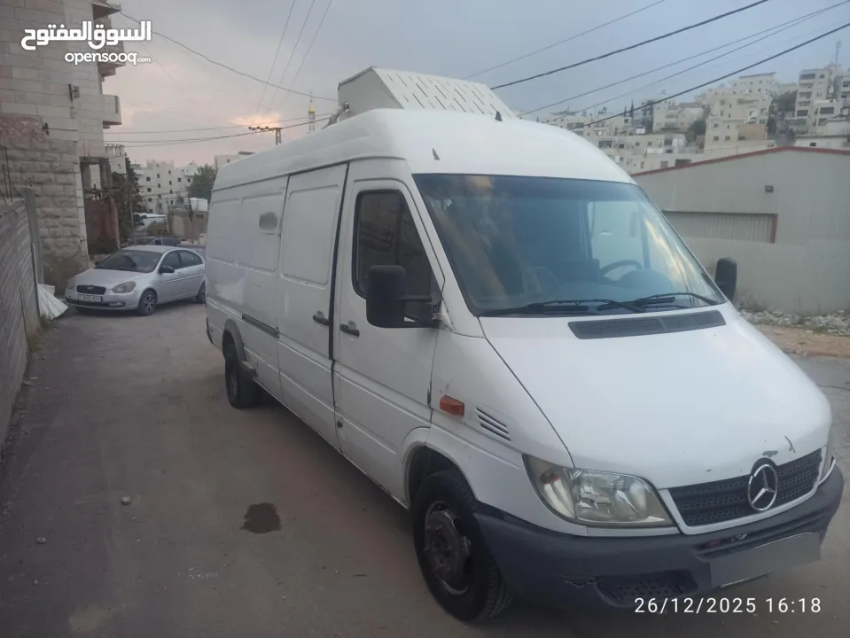 باص مرسيدس 416