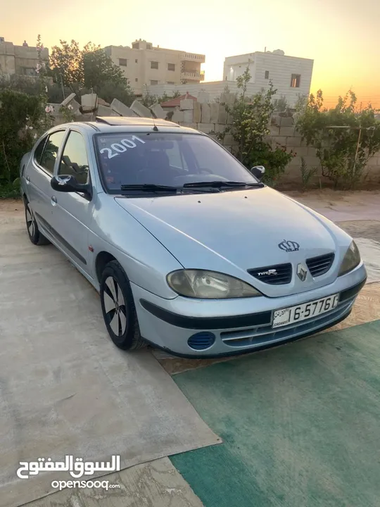 رينو ميجان 2001فحص نضيف للبيع او للبدل علا هيونداي سنتافي
